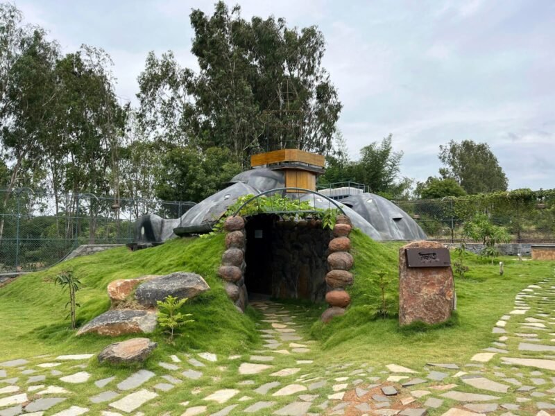 Locale Underground Cave