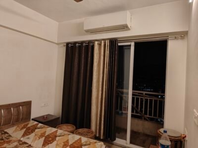 2 Rooms in a 3bhk flat with a view of the Kharghar hills