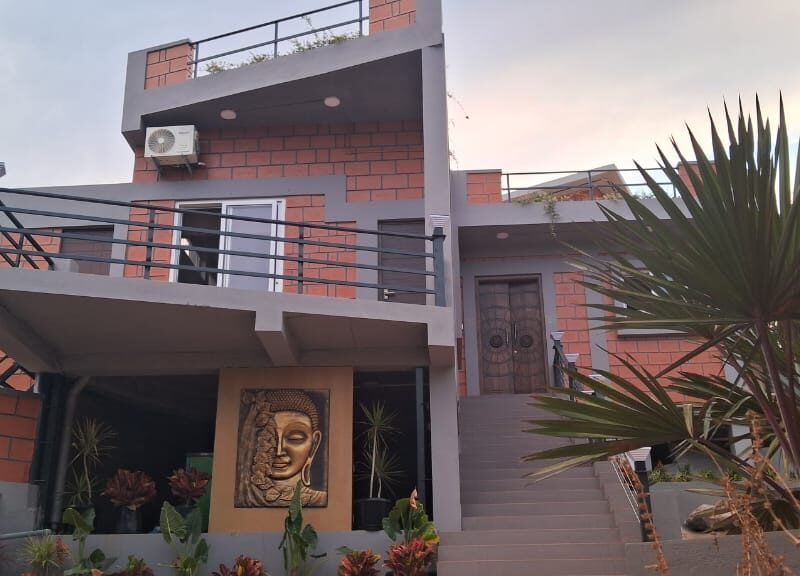 Locale Hilltop Home