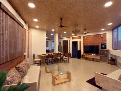 Locale Hilltop Home