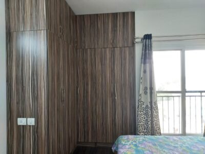 2.5 BHK very spacious and fully furnished Apartment in a gated community
