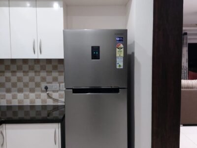 2.5 BHK very spacious and fully furnished Apartment in a gated community